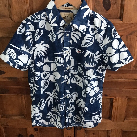 hollister hawaiian shirt